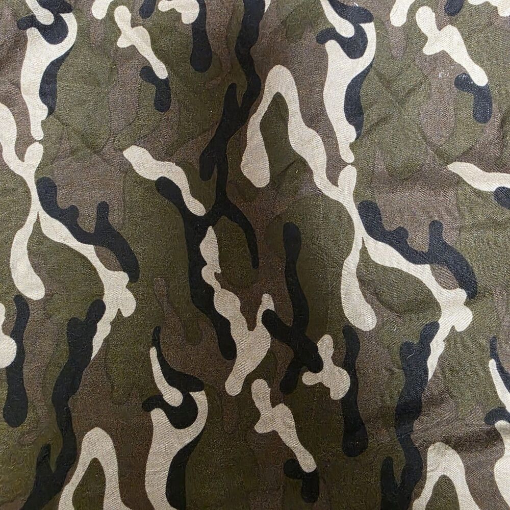 Green Camo Fabric 16" x 16" 23" Diagonal
